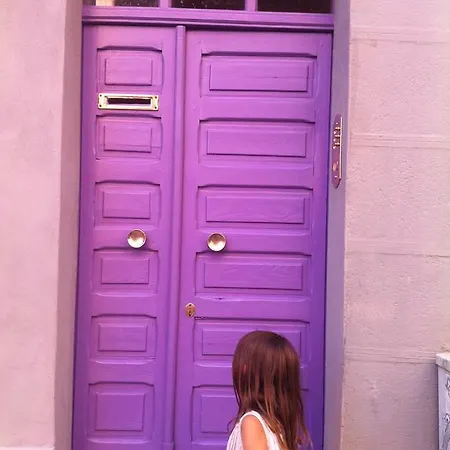 Numero 3 3* Κάλιαρι