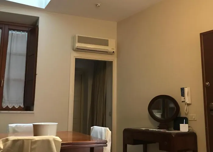 Pensión Numero 3 3*